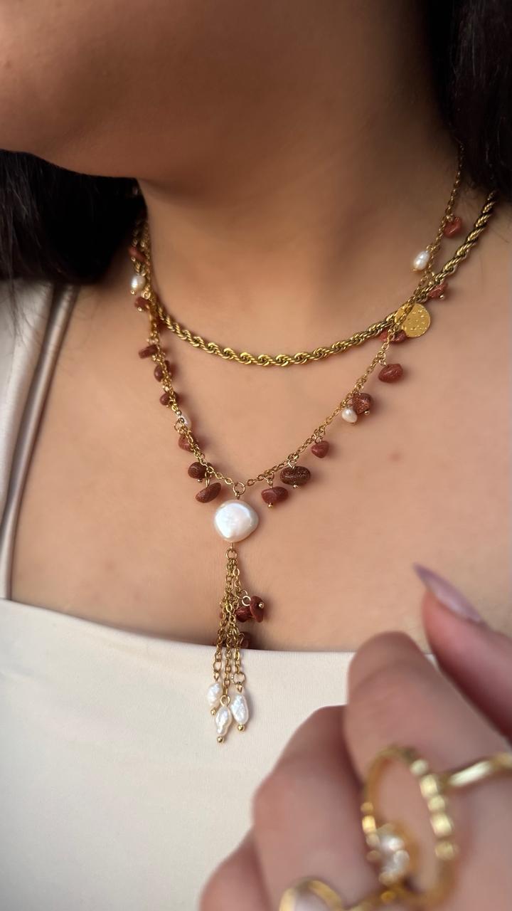 Alma brown stars Necklace