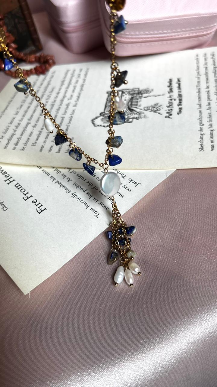 Alma lapis Necklace