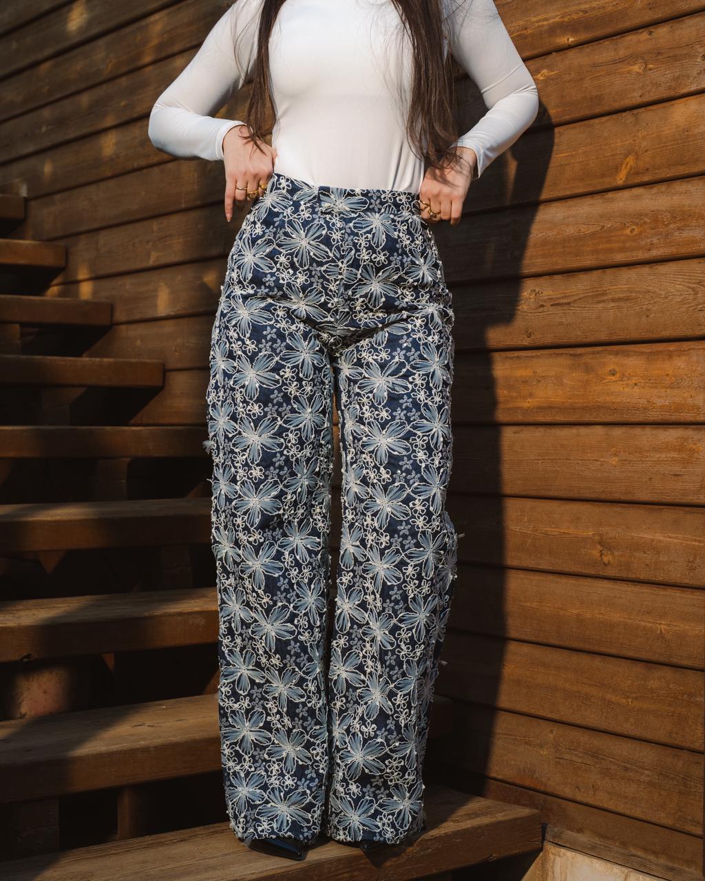 Daisies Pants