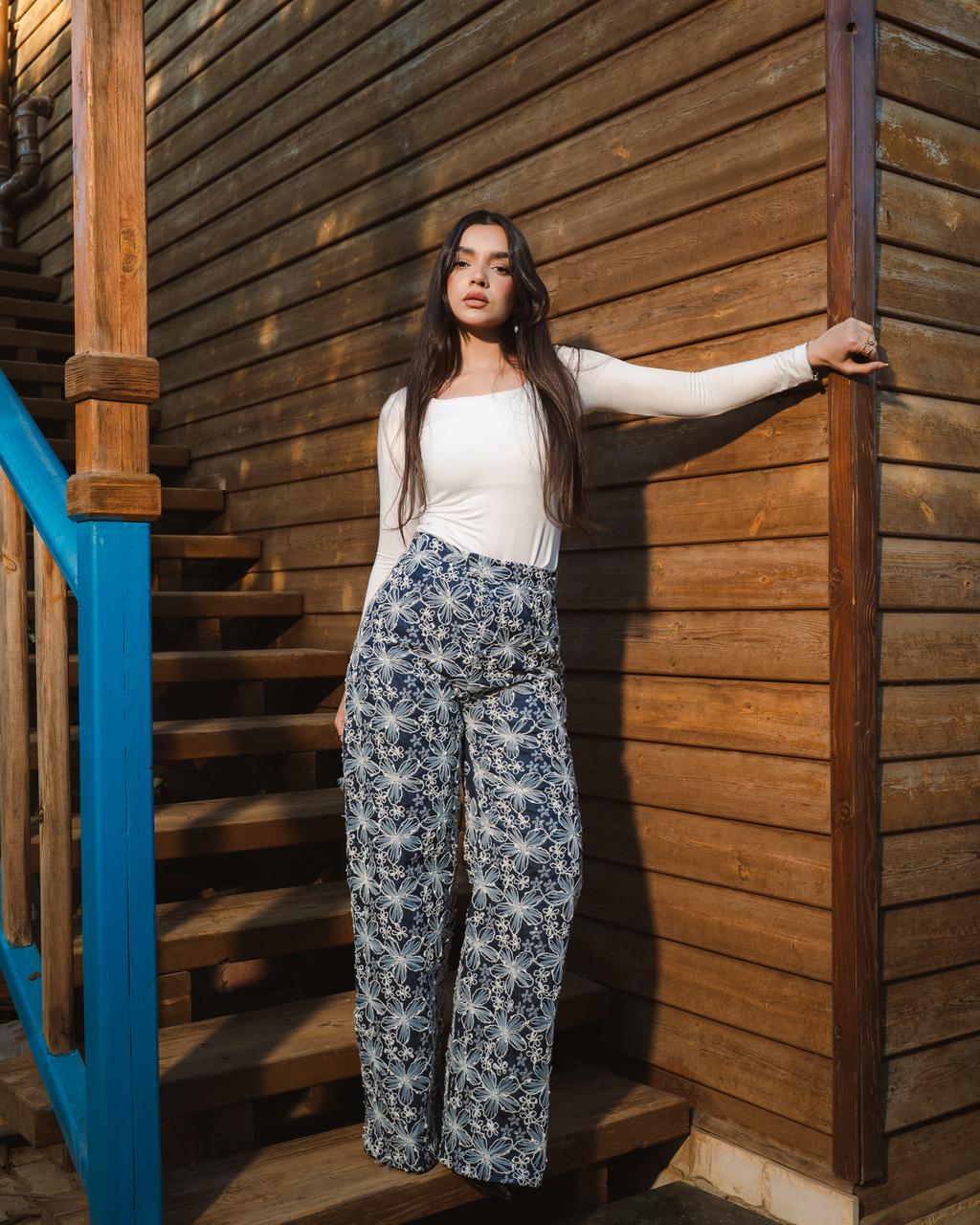 Daisies Pants