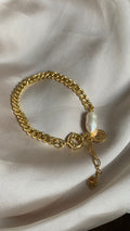 Lady coin bracelet