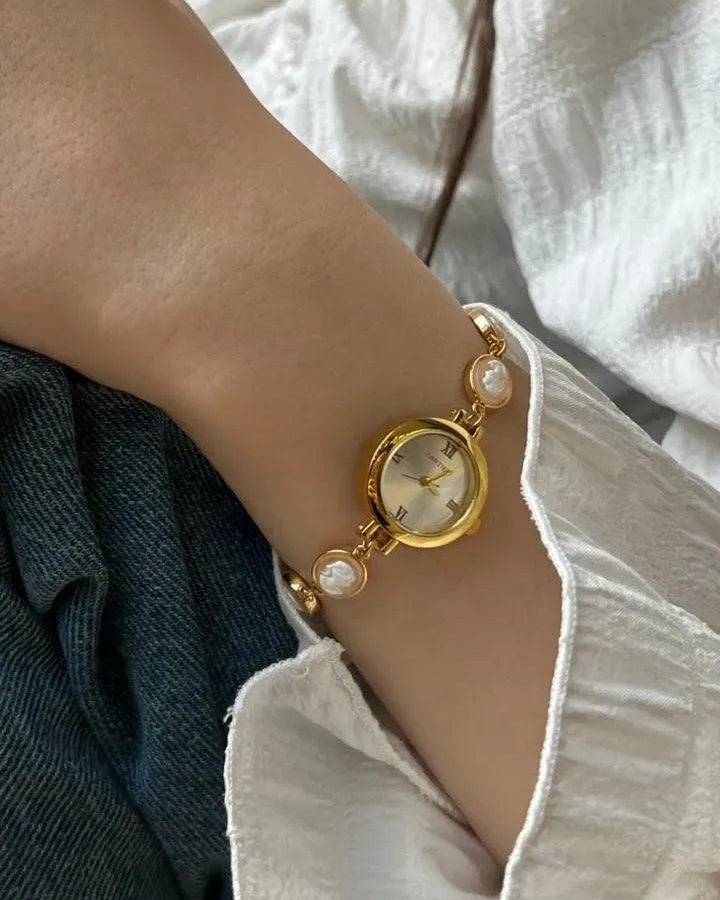 Royal Cameo Watch
