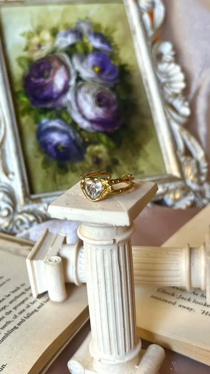 White Heart Ring